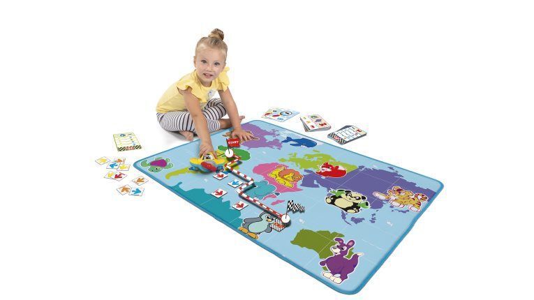 https://www.chicco.be/dw/image/v2/BJJJ_PRD/on/demandware.static/-/Sites-Chicco-Belgium-Library/nl_BE/dw138c8824/site/landing-pages/avion-aventure-faq/GIOCO-ADVENTURE-AIRLINES---CODING---ITA-200520-04-765x430.jpg